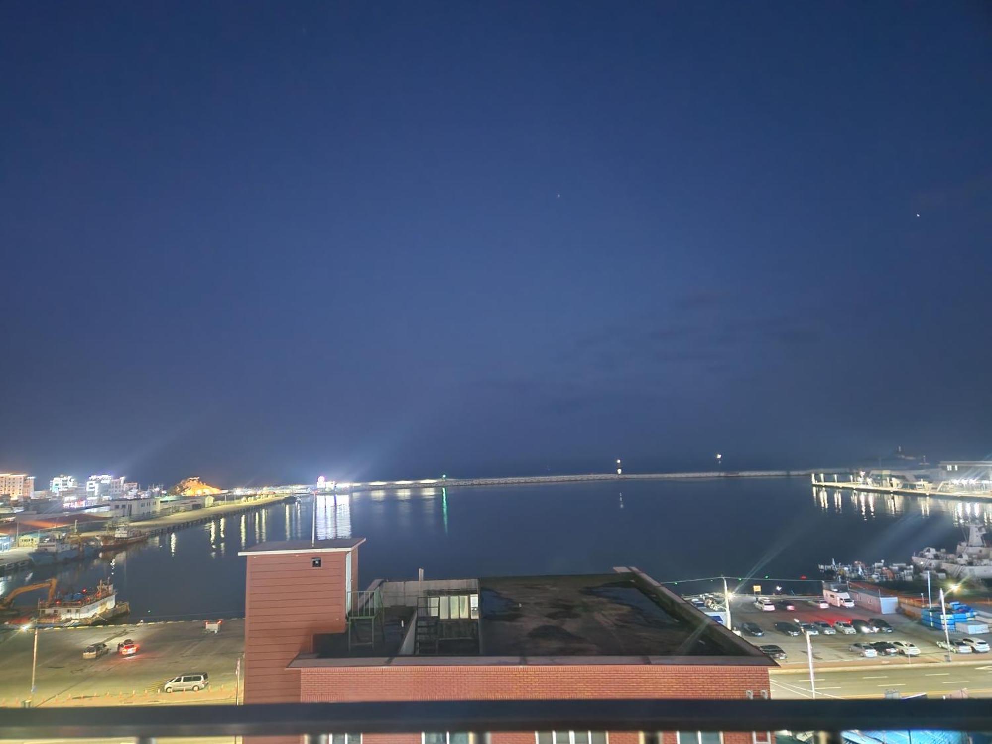 Sokcho Station Hostel Exterior photo